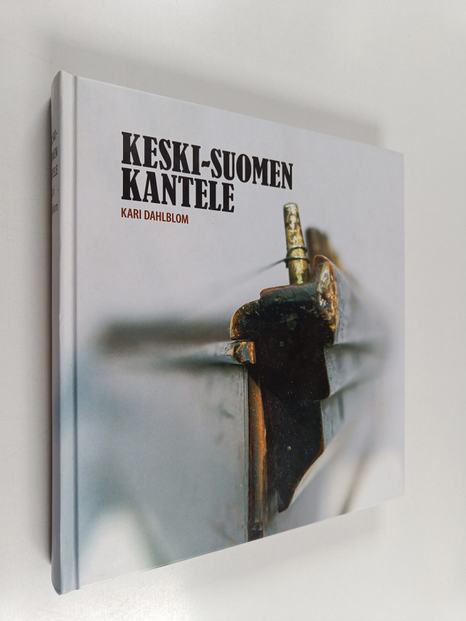 Kari Dahlblom : Keski-Suomen kantele