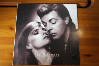 Paul McCartney:Press To Play LP