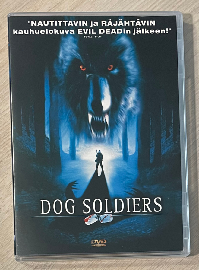 Dog Soldiers (2002) Neil Marshall -elokuva