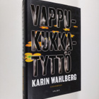 Karin Wahlberg : Vappukukkatyttö - pikkukuva 1