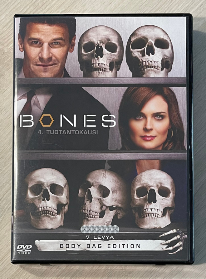 Bones: Kausi 4 (7DVD) Emily Deschanel & David Boreanaz