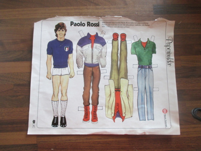 PAOLO ROSSI - vanha apu lehden paperinukkesivu v 1982