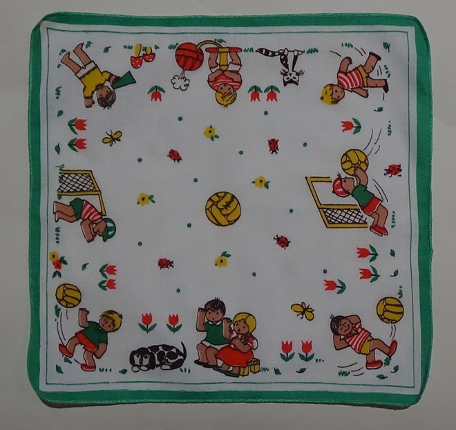 Retro lasten nenäliina - Kesäleikkejä