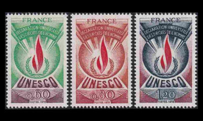 Unesco 13-5 ** Ihmisoikeuksien julistus (1975)