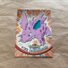 Topps Pokemon Black Logo Holo Flames Foil #33 Nidorino - pikkukuva 1