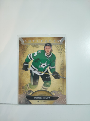 2020-21 Upper Deck Artifacts #32 Roope Hintz