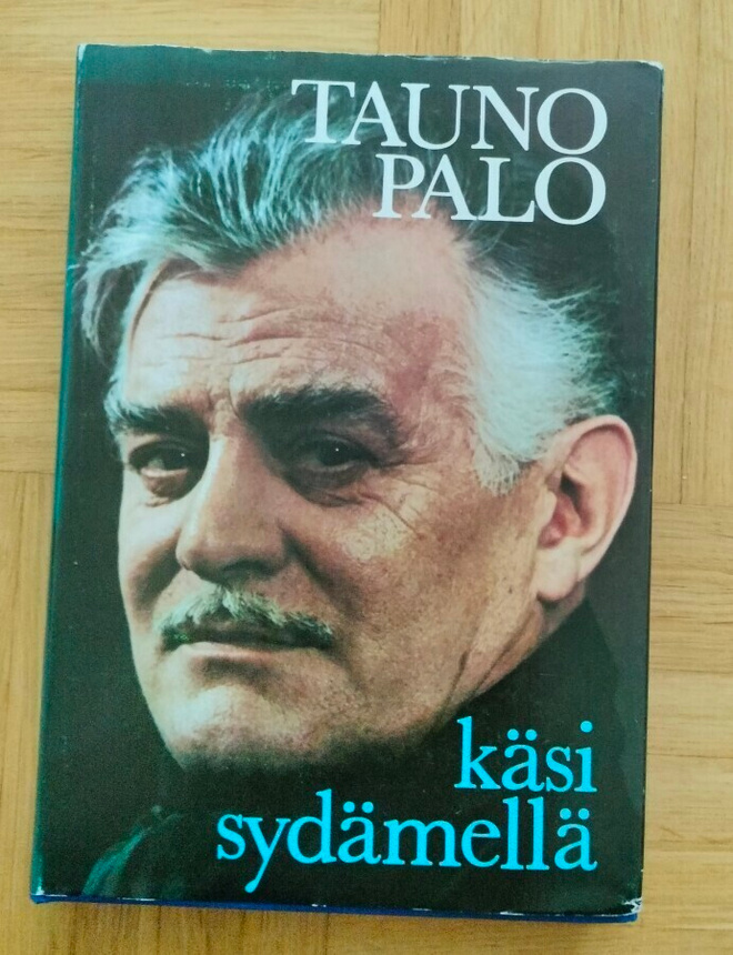 Tauno Palo käsi sydämellä
