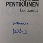 Mikael Pentikäinen: Luottamus - pikkukuva 2