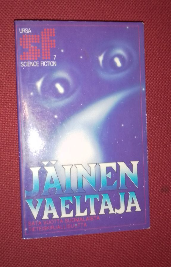 KIRJA Jäinen vaeltaja , scifi , ursa