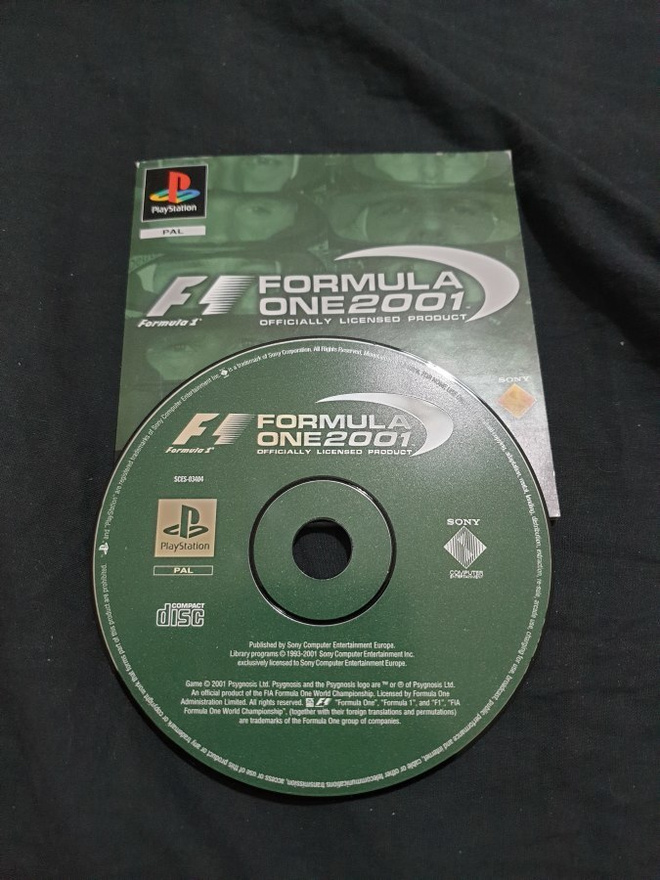 PS1: Formula One 2001