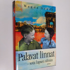 Magda Denes : Palavat linnat : sota lapsen silmin - pikkukuva 1