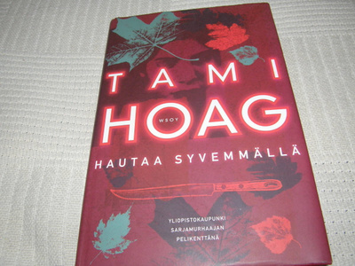Tami Hoag Hautaa syvemmällä -sid