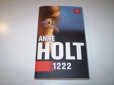 Anne Holt 1222