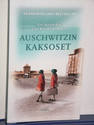 Kor - Bucccieri : AUSCHWITZIN KAKSOSET