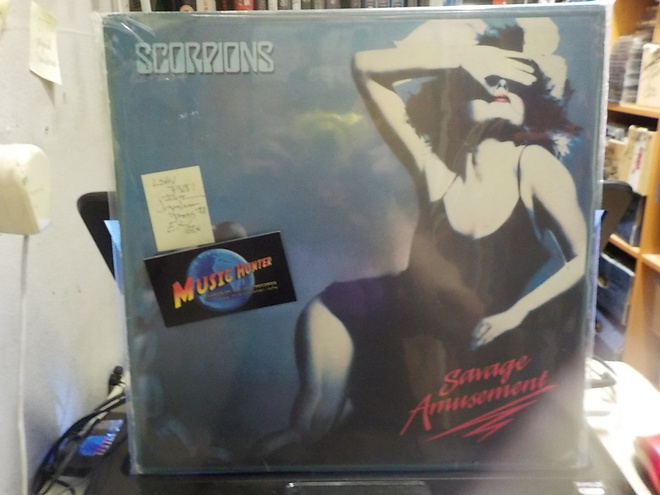 SCORPIONS - SAVAGE AMUSEMENT. JUGOSLAVIA -88PRESS. EX-/EX LP