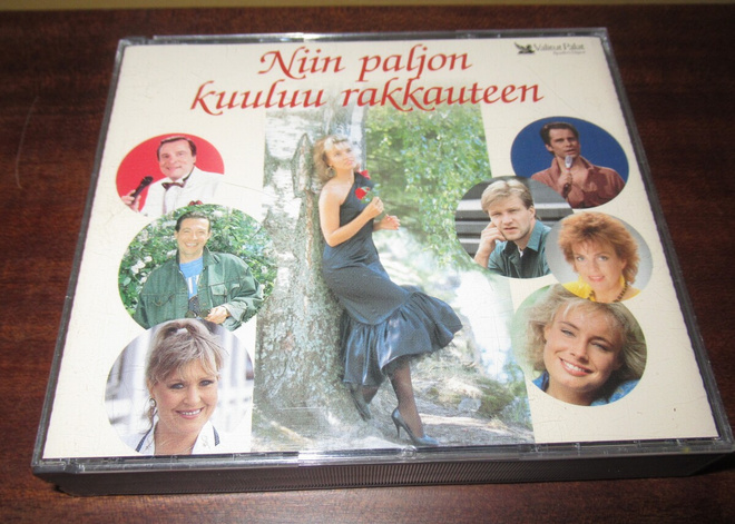 Niin paljon kuuluu rakkauteen 3cd-levyn boxi