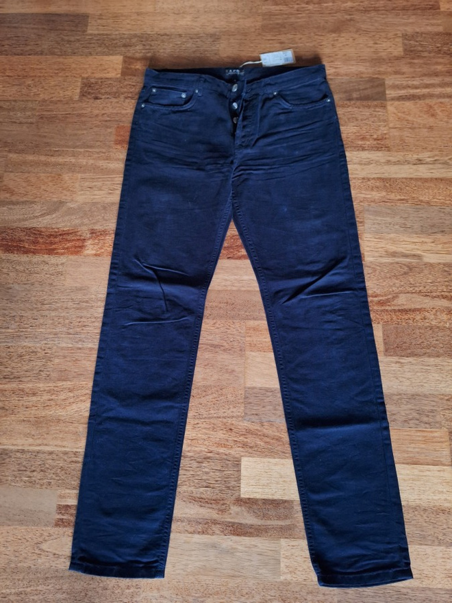 AIDOT A.P.C. FARKUT K.33" 100% COTTON VÄRI NAVY