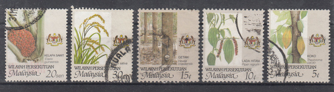 Malaijavaltiot: WILAYAH PERSEKUTUAN