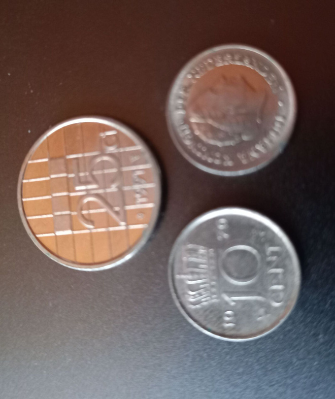 ALANKOMAAT 25c 1991, 10c 1966 & 1979