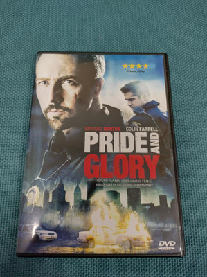 PRIDE AND GLORY (Colin Farrell)***