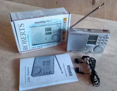 Maailmanradio Roberts R 9968 Travelling Lite 2 PLL
