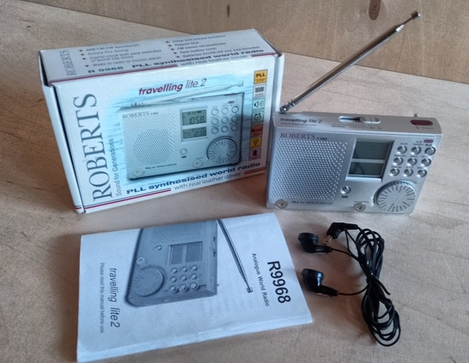 Maailmanradio Roberts R 9968 Travelling Lite 2 PLL