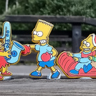 Simpsons Kuuluisa sarja. 3 Pinssiä,. Valmistajan leimalla. - pikkukuva 1