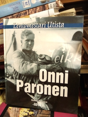 ONNI PARONEN LENTOMESTARI UTISTA ( SIS POSTIKULU )