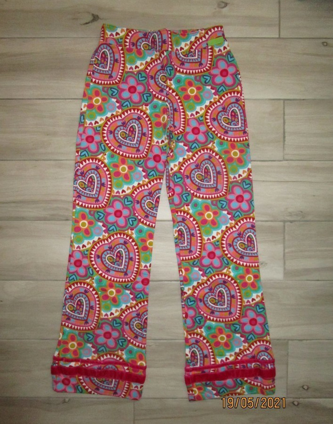 Agatha Ruiz de la Prada housut 12-vuotiaalle