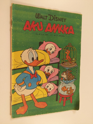 Walt Disney : Aku Ankka 13/1975