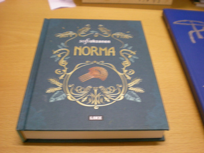 Sofi Oksanen: Norma