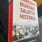 Kennedyn murhan salattu historia - Philip Shenon - pikkukuva 1