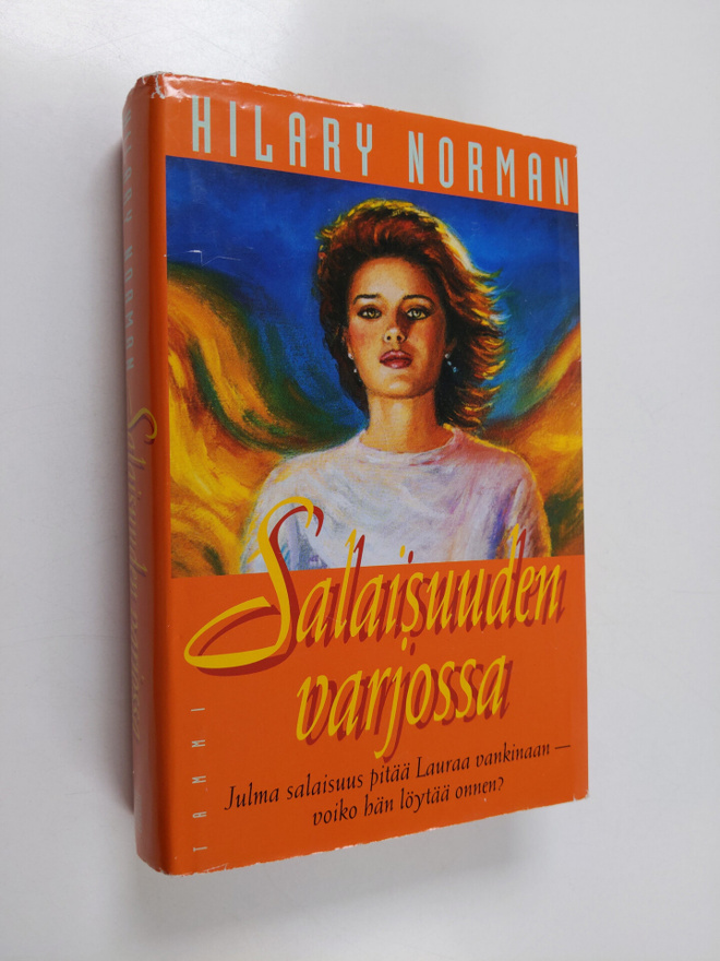 Hilary Norman : Salaisuuden varjossa