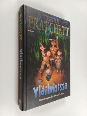 Terry Pratchett : Yläilmoissa : Onttujen kolmas kirja