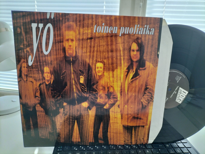 YÖ, Toinen puoliaika, LP -89  UPEA KUNTO !!