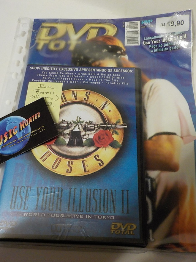 GUNS N ROSES - USE YOUR ILLUSION II DVD + FANILEHTI