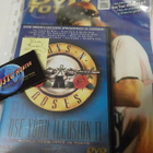 GUNS N ROSES - USE YOUR ILLUSION II DVD + FANILEHTI - pikkukuva 1
