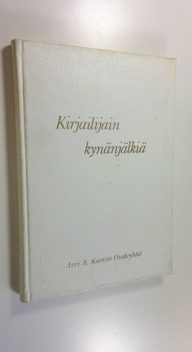 Juhani (toim.) Niemi : Kirjailijain kynänjälkiä
