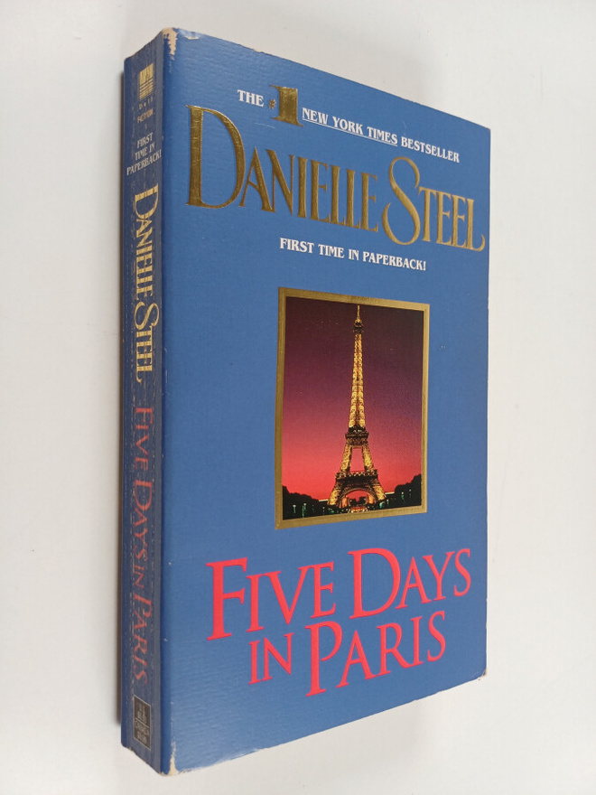 Danielle Steel : Five Days in Paris - A Novel