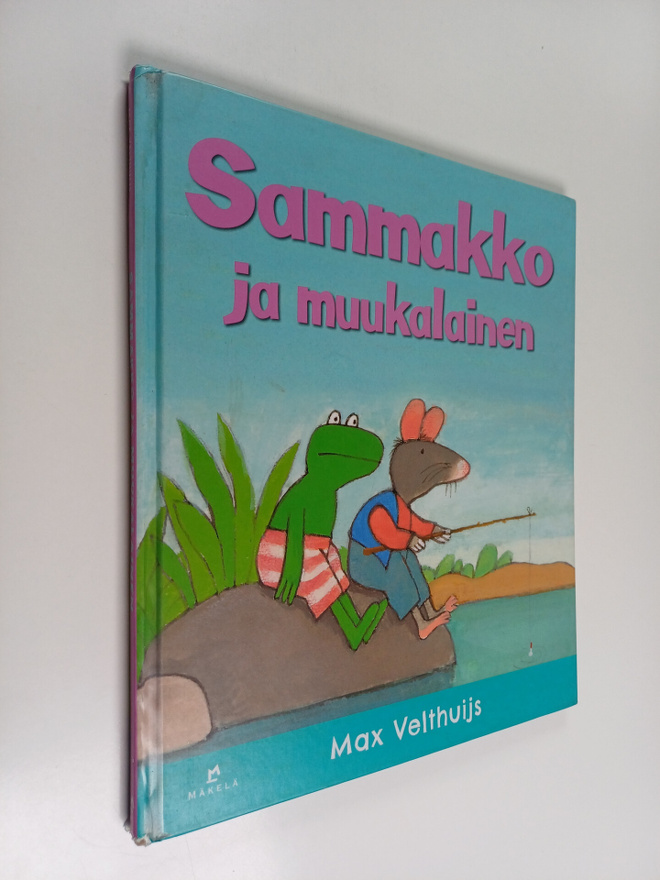 Max Velthuijs : Sammakko ja muukalainen