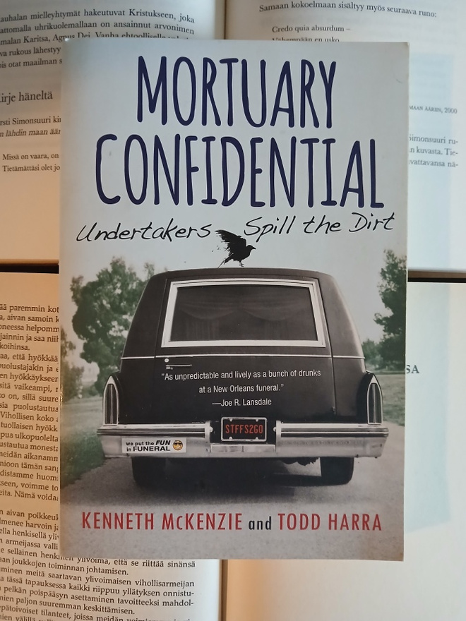 Mortuary Confidential: Undertakers Spill the Dirt (softc.)