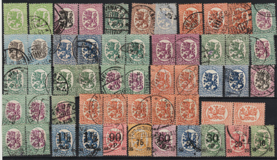 1917 Saarismallia erä II , hakaristi, postitorvi ym. 54kpl