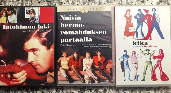 ALMODOVAR: Kika, Intohimon laki, Naisia hemorohduksen...