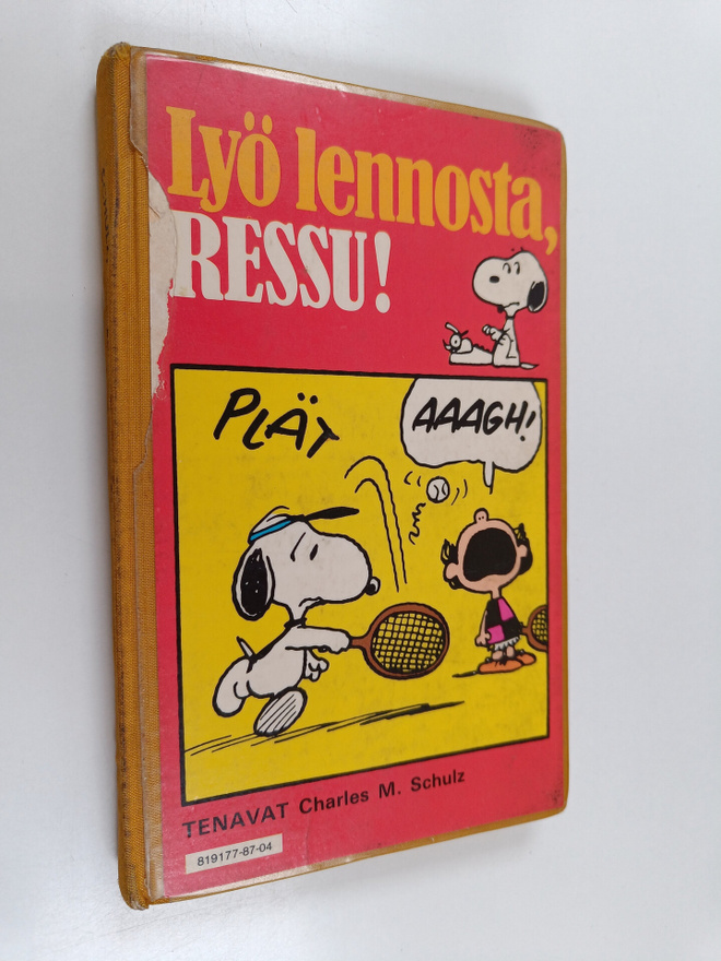 Charles M. Schulz : Lyö lennosta, Ressu