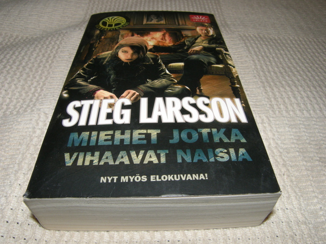 Stieg Larsson Miehet jotka vihaavat naisia    -pok
