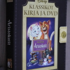 Kirja ja DVD Disney klassikot 1 Aristokatit - pikkukuva 1