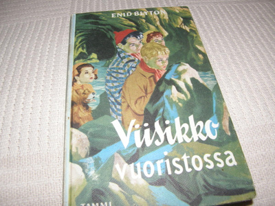 Enid Blyton Viisikko vuoristossa