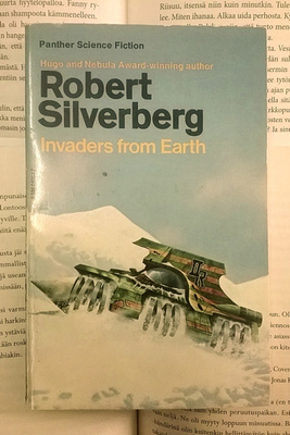 Robert Silverberg - Invaders from Earth (paperback)