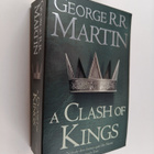 George R. R. Martin : A clash of kings - pikkukuva 1