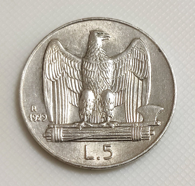 Italia 5 Lire 1929R, Vittorio Emanuele III, hopeakolikko